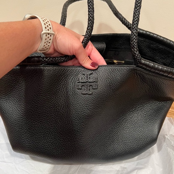 Tory Burch Tote, used maybe 4 times. - Picture 4 of 4